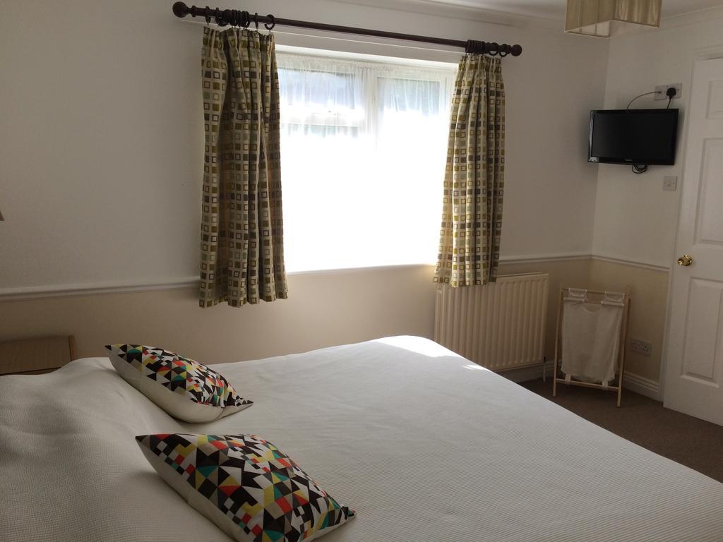 Byways Serviced Apartments 솔즈베리 객실 사진